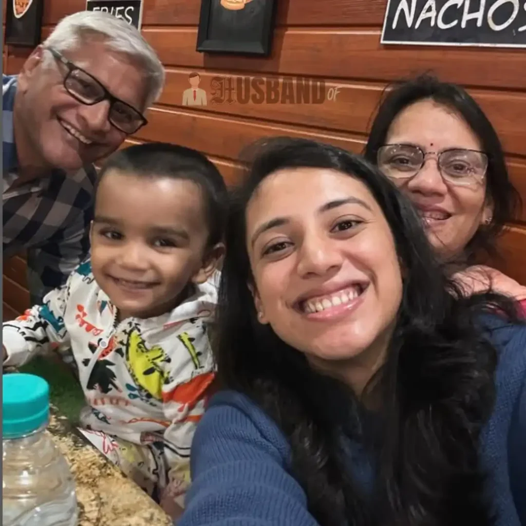 smriti mandhana family